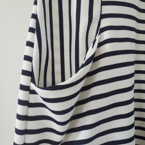 Stripe Dress - Picture 3 of 4